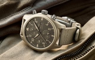 Der Chronograph Top Gun »Mojave Dessert« der IWC besitzt ein Keramikgehäuse.