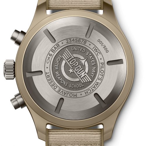 Der Pilot’s Watch Chronograph Top Gun Edition »Mojave Desert« besitzt ein Keramikgehäuse mit 44,5 Millimetern Durchmesser. Der Pilot’s Watch Chronograph Top Gun Edition »Mojave Desert« besitzt ein Keramikgehäuse mit 44,5 Millimetern Durchmesser.