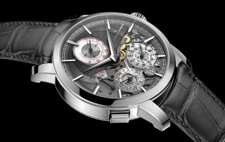 Der Traditionnelle Twin Beat Perpetual Calendarbietet eine Gangreserve bis zu 65 Tagen.