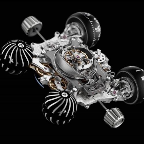 Das von MB&F entwickelte Werk mit dem fliegenden Tourbillon besteht aus 475 Komponenten. Das von MB&F entwickelte Werk mit dem fliegenden Tourbillon besteht aus 475 Komponenten.