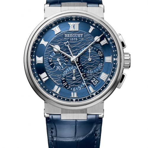 Der Breguet Marine Chronograph 5527 in 18K Weißgold mit Alligatorlederband. Der Breguet Marine Chronograph 5527 in 18K Weißgold mit Alligatorlederband.