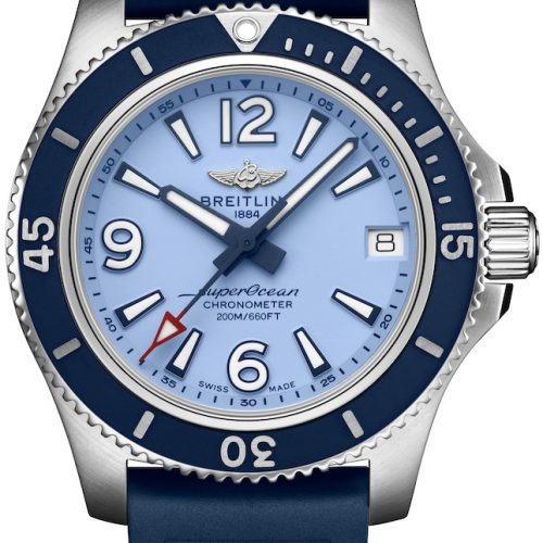 Die Superocean 36 von Breitling mit hellbblauem Zifferblatt und  Diver-Pro-III-Kautschukband, 3.400 Euro. Die Superocean 36 von Breitling mit hellbblauem Zifferblatt und Diver-Pro-III-Kautschukband, 3.400 Euro.