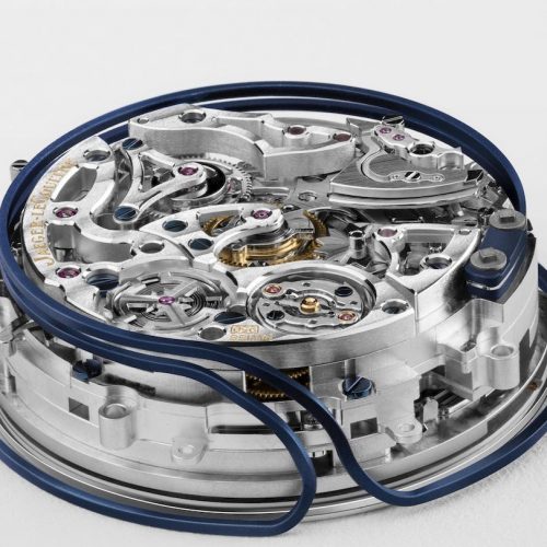 Das Kaliber 950 der Master Grande Tradition Répétition Minutes Perpetuell besitz helixförmig geformte Tonfedern. Das Kaliber 950 der Master Grande Tradition Répétition Minutes Perpetuell besitz helixförmig geformte Tonfedern.