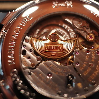 Der Mikrorotor ist eine bekannte Spezialität der Automatikwerke von Chopard. Der Mikrorotor ist eine bekannte Spezialität der Automatikwerke von Chopard.