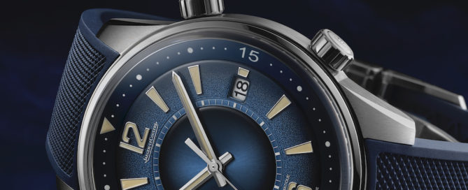 Ziffern, Indizes und Stabzeiger sind mit Leuchtfarbe in Vanille-Ton versehen.