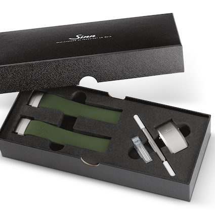 Das Duoflex-Bandsystem von Sinn Spezialuhren als Nachrüstest. Das Duoflex-Bandsystem von Sinn Spezialuhren als Nachrüstest.