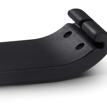 Die Duoflex-Silikonbänder von Sinn Spezialuhren werden werkzeuglos in die Adapter eingehängt Die Duoflex-Silikonbänder von Sinn Spezialuhren werden werkzeuglos in die Adapter eingehängt