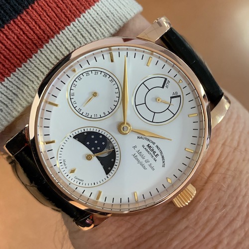 Die Richard Mühle mit Mondphase zum 150-jährigen Firmenjubiläum. Die Richard Mühle mit Mondphase zum 150-jährigen Firmenjubiläum.