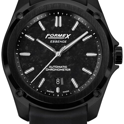 Die Lünette und die Krone der Essence Leggera von Formex besteht aus Zirkoniumoxidkeramik. Die Lünette und die Krone der Essence Leggera von Formex besteht aus Zirkoniumoxidkeramik.