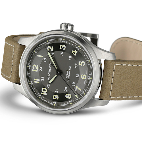 Das Titangehäuse besitzt einen Durchmesser von 42 Millimetern. Das Titangehäuse besitzt einen Durchmesser von 42 Millimetern.