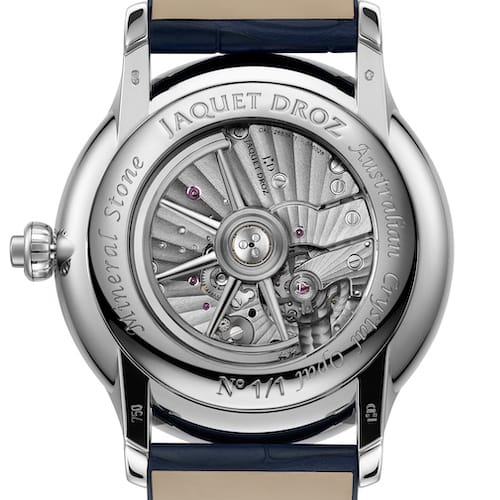 Das Automatikwerk der Loving Butterfly von Jaquet Droz bietet eine Gangreserve von 68 Stunden. Das Automatikwerk der Loving Butterfly von Jaquet Droz bietet eine Gangreserve von 68 Stunden.