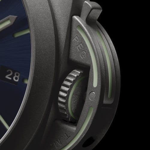 Die Panerai Luminor Marina 44MM PAM01117 ist wasserdicht bis 30 Bar. Die Panerai Luminor Marina 44MM PAM01117 ist wasserdicht bis 30 Bar.