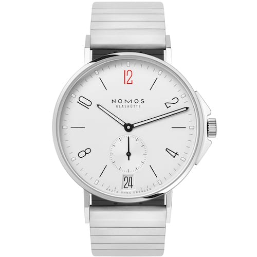 Beide Ahoi-Modelle werden am Nomos-Sportband geliefert. Beide Ahoi-Modelle werden am Nomos-Sportband geliefert.