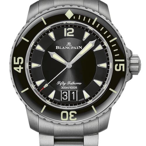 Blancpain-Fifty-Fathoms-mit-Titanband-Grossdatum-5050-12B30-98-Front Die Fifty Fathoms mit Großdatum ist ausschließlich mit schwarzem Zifferblatt erhältlich.