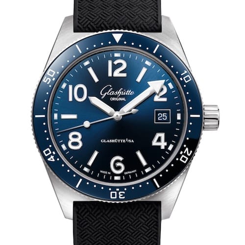 Glashuette-Original-39-11-09-81-33-Kautschukband-Faltschliesse-SeaQ Die Glashütte Original SeaQ am Kautschukband mit Faltschließe.