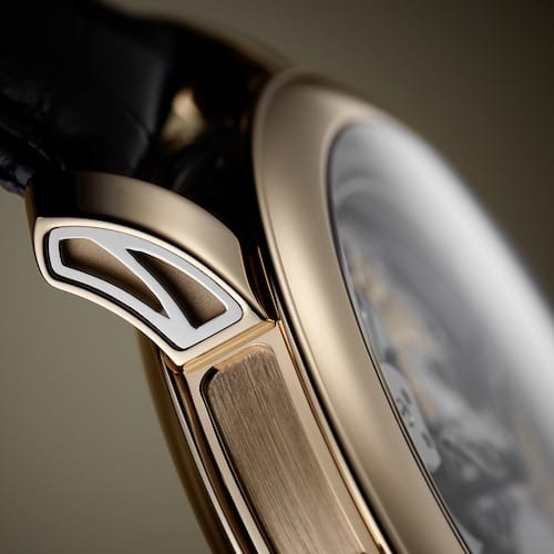 Patek Philippe Minutenrepetition 5303R-01 Die Bandanstöße sind mit Weißgoldappliken versehen.