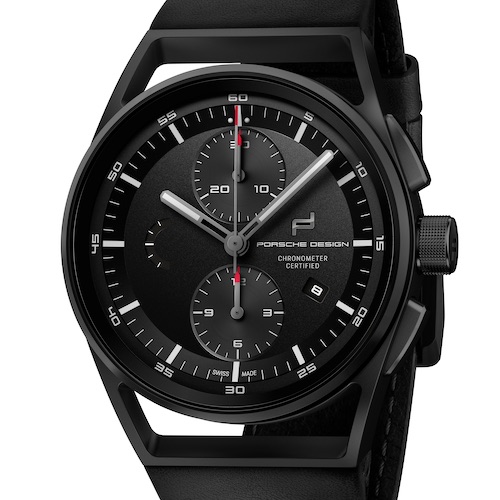 Porsche-Design-Chronometer-Chronograph-Schwarz-Leder-Front Der Chronograph ist mit schwarzem Titancarbid beschichtet.