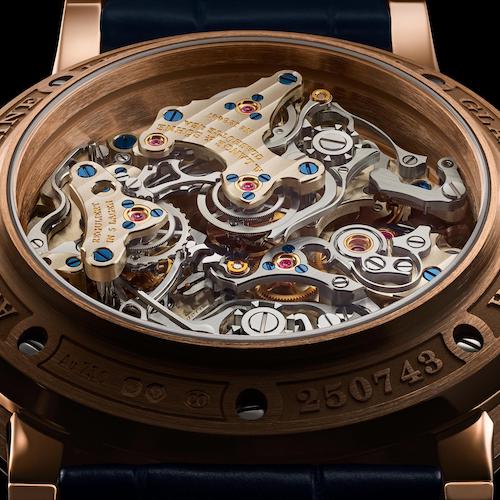 Das Kaliber L132.1 bestehht aus 567Einzelteilen. Das Kaliber L132.1 bestehht aus 567Einzelteilen.