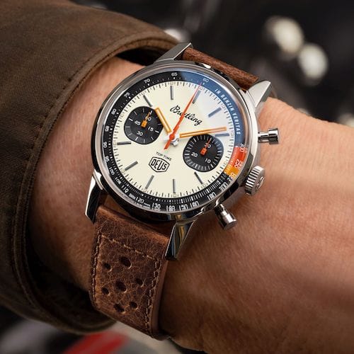 »In Benzin veritas« ziert die schwarze Tachymeterskala. »In Benzin veritas« ziert die schwarze Tachymeterskala.