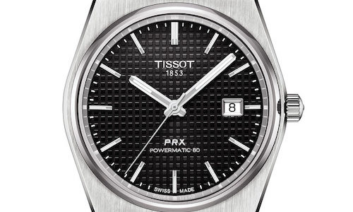 Die Tissot PRX Powermatic mit schwarzem Zifferblatt. Die Tissot PRX Powermatic mit schwarzem Zifferblatt.
