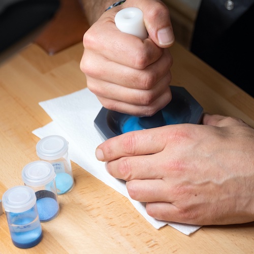 H. Moser 1800-2000 Endeavour Perpetual Calendar Tantalum Blue Enamel Manufacture Pigment Grinding H. Moser 1800-2000 Endeavour Perpetual Calendar Tantalum Blue Enamel Manufacture Pigment Grinding