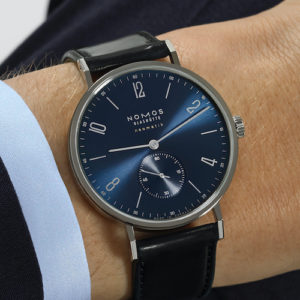Nomos Tangente neomatik 39 Blaugold