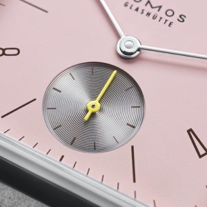 Nomos Glashütte Tetra Die Wildentschlossene