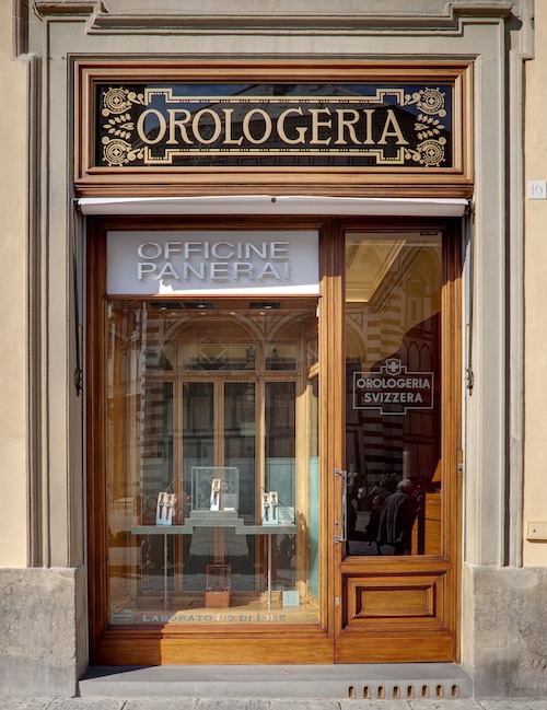 Die Panerai Boutique in Florence ist heute der Flaggschiff-Boutique der Marke.