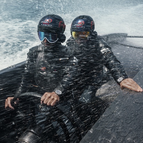 Alinghi_Redbullracing_Piloten Das Team der Alinghi nimmt am 37. America's Cup teil, der von August bis Oktober 2024 stattfindet und in Barcelona startet.