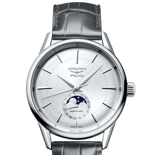 Longines Flagship Heritage Silber L4.815.4.72.2 Die silberfarbene Zifferblattvariante mit der Mondphase im kleinen Hilfszifferblatt mit Zeigerdatum bei sechs Uhr.