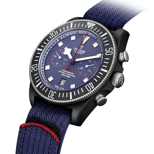 Tudor Pelagos FXD Chronograph M25807KN Die beidseitig drehbare Lünette ist aus Titan und besitzt eine Einlage aus Carbon.