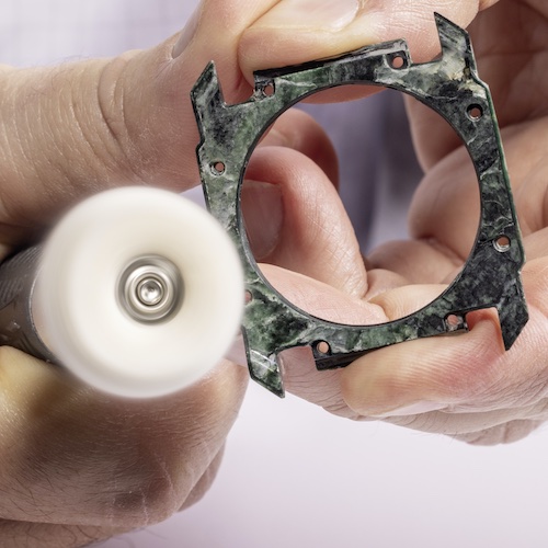 Bulgari 2023 Octo Finissimo Tourbillon Marble Only Watch 103660 Marmor polieren Alle Marmorkomponenten werden geschliffen und von Hand poliert.