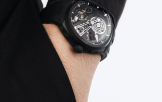 Greubel Forsey Balancier Convexe S Carbon Aufmacher