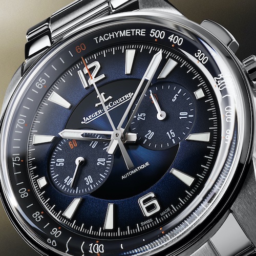Jaeger-LeCoultre Polaris Chronograph_2023_Q9028181_blaues Zifferblatt in der Uhr Nach dem Lackieren werden die Zifferblätter auf Hochglanz poliert.