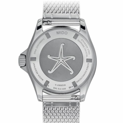 Mido Oceanstar Tribute M026.807.11.041.01 Milanaise Der verschraubte Boden ist mit dem Seestern der Kollektion graviert.