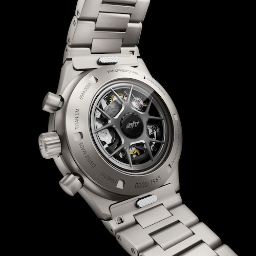 Porsche Design Chronograph 1 Porsche 911 S/T Brillantsilber Wie eine Felge in Brillantsilber ist dieser Rotor gestaltet.