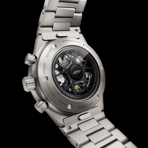 Porsche Design Chronograph 1 Porsche 911 S/T Dunkelsilber Der Porsche 911 – S/T mit einem Rotor im Stil einer dunkelsilbernen Felge.