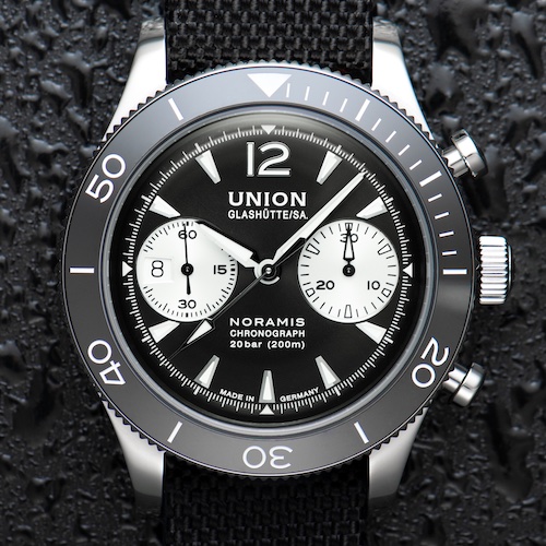Union Glashütte D012.927.18.057.00 Noramis Chronograph Sport Die Totalisatoren des Chronographen bei drei und neun Uhr sind silberfarben abgesetzt.