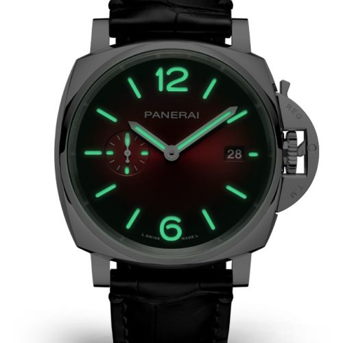 Panerai Luminor Due PAM01424 Die Leuchtfarbe der PAM01424 leuchtet im Dunkeln grün.