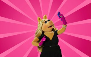 Oris Pro Pilot X Miss Piggy Edition