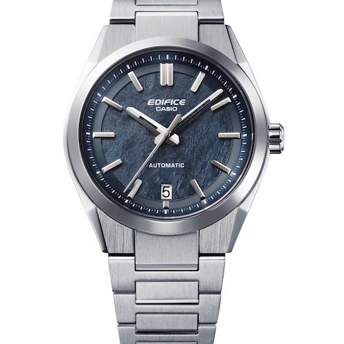 Casio EFK-100D-2A Die mechanische EFK-100D-2A ist mit einem blauen Zifferblatt ausgestattet.