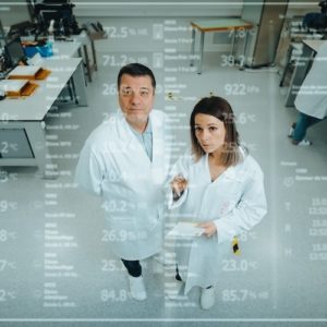 Die Mitarbeiter der COSC zertifizieren über zwei Millionen Uhrwerke im Jahr als Chronometer.