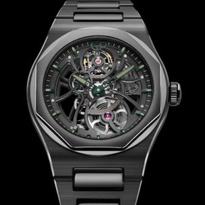 Die achteckige Lünette ist aus Keramik gefertigt und kreisförmig satiniert.