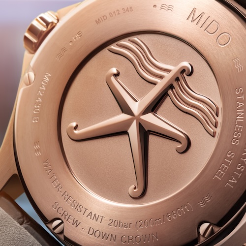Das Seestern-Symbol der Ocean Star Kollektion befindet sich als poliertes Relief auf dem Gehäuseboden.