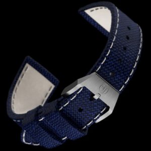 Die Dornschließe ziert das Logo der französischen Luftwaffe.