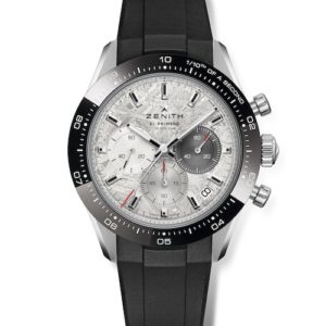 Die Chronomaster Sport Meteorit von Zenith wird mit einem zusätzlichen Kautschukband geliefert.