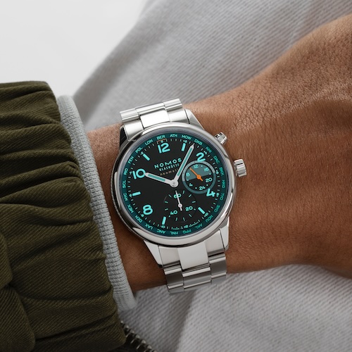 Nomos Club Sport Neomatik Weltzeit Night Trace Das Modell Trace der Nomos Club Sport Neomatik Weltzeit Night Vision.