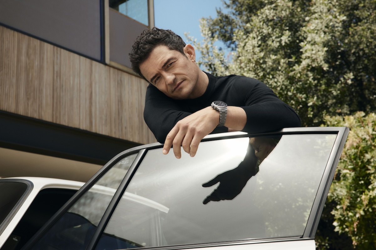 Orlando Bloom mit dem Porsche Design Chronograph 1 1975 Limited Edition