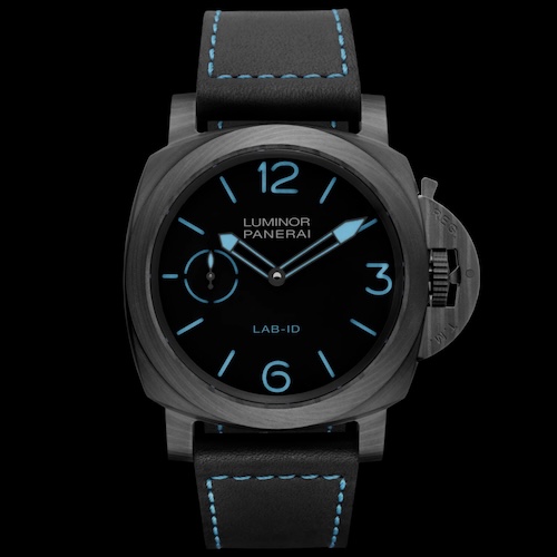 Panerai Luminor Lab-Id Carbotech PAM00700 Panerai stellte die Luminor Lab-Id Carbotech PAM00700 2017 vor.