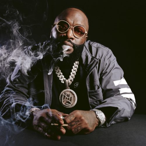 Rick Ross mit weißgoldener Royal Oak von Audemars Piguet Rick Ross mit weißgoldener Royal Oak von Audemars Piguet.